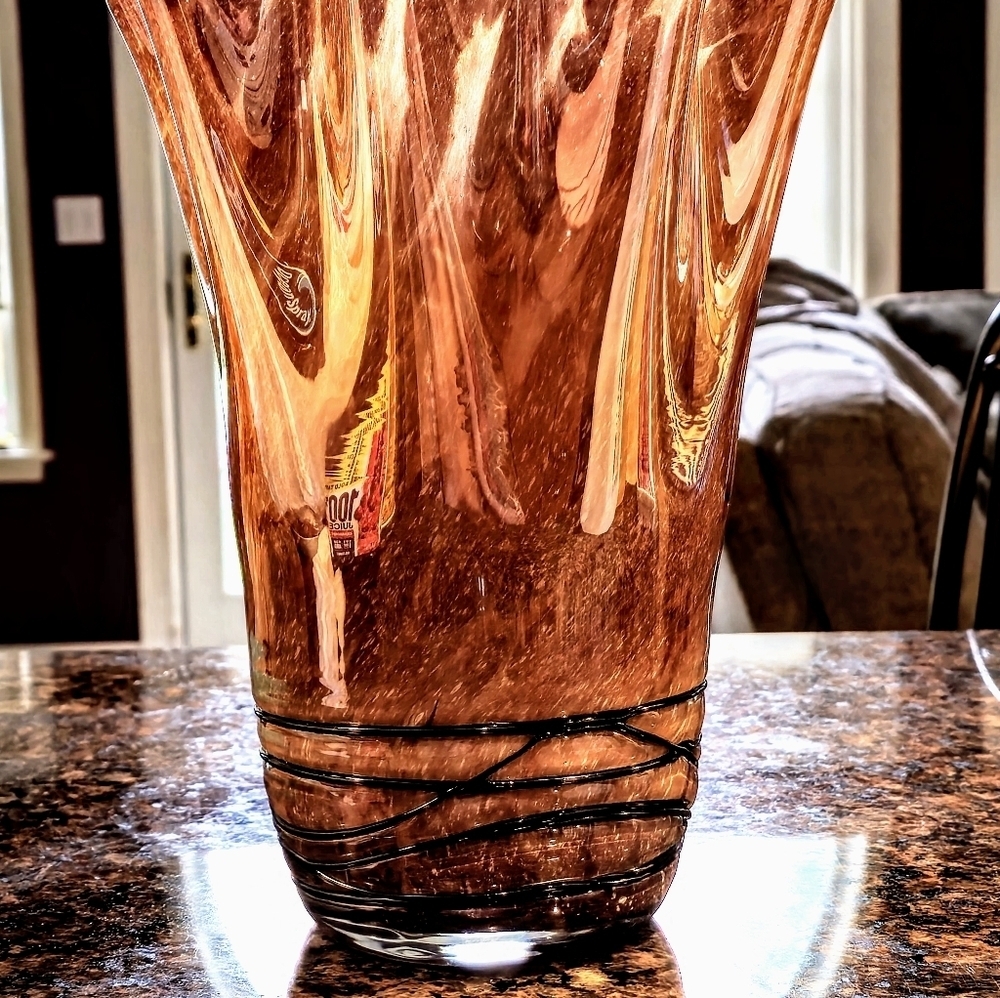 Jozefina Krosno, Poland- Brown Swirled Iridescent Vase W/ Glass String - Picture 5 of 6